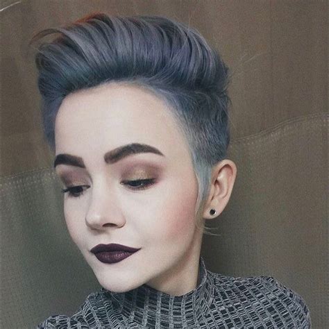 The hottest hair trends 2021 for guys are military and messy. nice 55 Cool Shaved Hairstyles for Women - Hottest Haircut ...