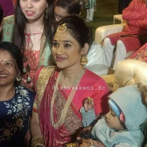 Taarak Mehta Ka Ooltah Chashmah Fame Disha Vakani Spotted With Daughter Stuti Photos Go Viral