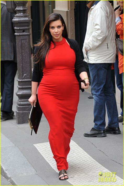 Pregnant Kim Kardashian And Kanye West Reunited In Paris Photo 2861312