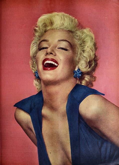 Marilyn monroe was an american actress, model, and singer. Marilyn Monroe (1926 - 1962) American actress ...