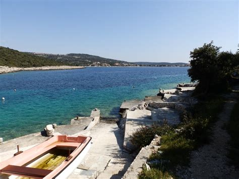 Kaufen sie jetzt bei immobilienscout24 die ideale immobilie in kroatien! Region Rogoznica, Dalmatien: Haus am Meer