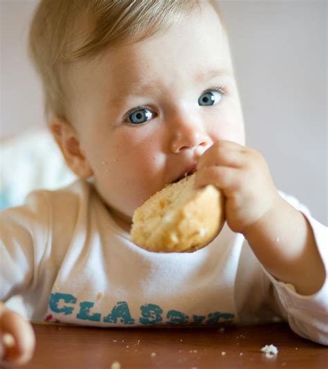 4 Serious Symptoms Of Wheat Allergy In Babies Momjunction