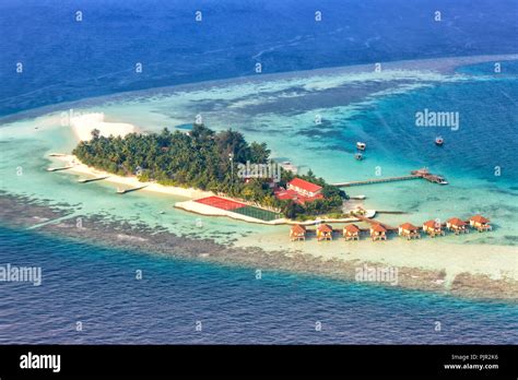 Island Maldives Vacation Paradise Sea Maayafushi Resort Aerial Photo