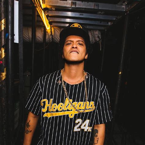 The latest bruno mars song as of this writing is a very interesting collaboration that goes by the name of wake up in the sky. What's Bruno Mars Net Worth 2020? - Butterfly Labs