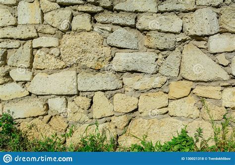 Handmade Cobble Stone Texture Wall With Different Sizes Of Materials
