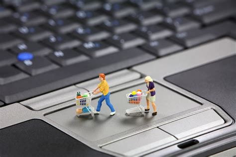 E-commerce businesses: Advantages for customers and retailers in 2018