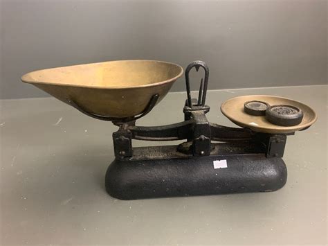 Set Of Vintage Cast Iron Avery Balance Scales With Original Brass Pans