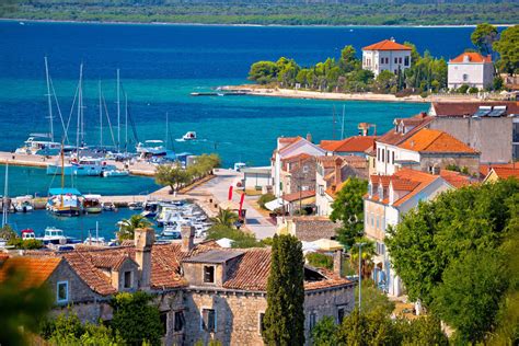 Stay in hotels and other accommodations near church of st. Sibenik Cruises | Eastern Mediterranean | CruiseDeals.co.uk