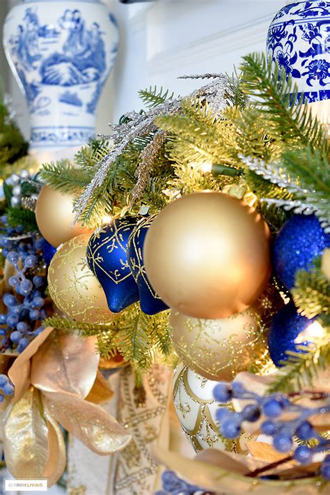 Gorgeous Blue And Gold Christmas Tree Garland Citrineliving