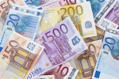 The name euro was the winner of a contest open to the general public to propose names for the new european currency, and as such is technically a neologism. Euro banknotes will remain paper, not plastic