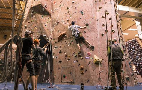 Rock Climbing Indoors Step By Step Rei Co Op Journal