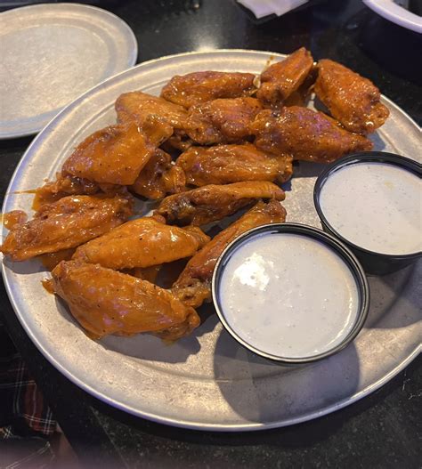 Pluckers Wing Bar On Twitter Rt Brelandchase Pluckers Buffalo Medium Spicy Lemon Pepper 🔥