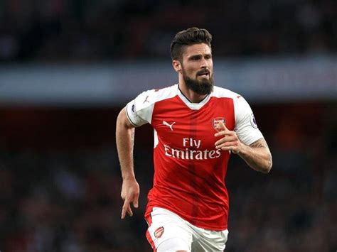 Olivier Giroud On Form In Australia As Arsenal Fans Get Nervous About