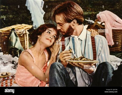 American Actors Brooke Shields And Keith Carradine In The Movie Pretty Baby Usa Stock