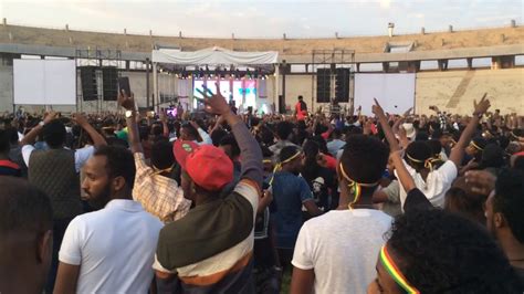 Amazing Crowds Singing Ethiopia Teddy Afro Concert In Bahir Dar