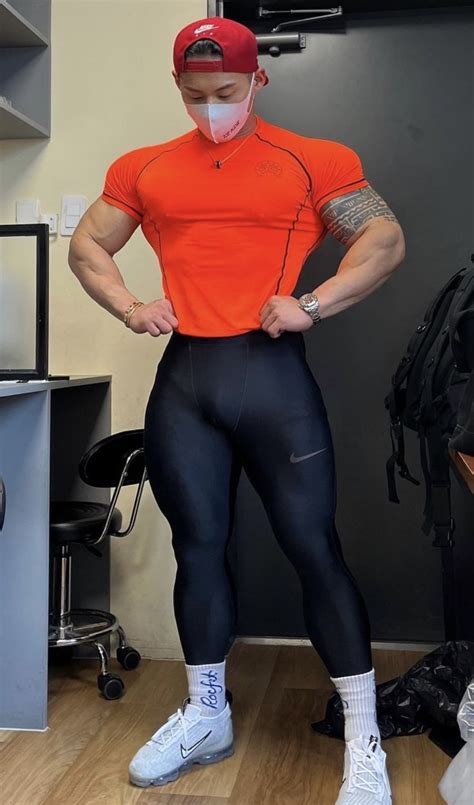confident men in spandex lycra training gear since 2011 all pics found on the web if you