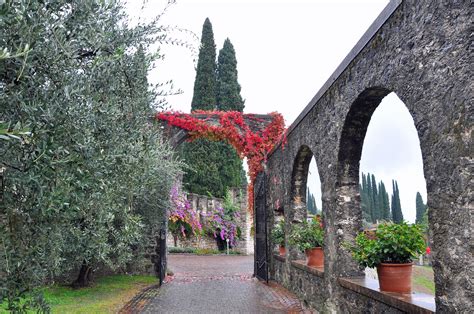 As avid planters and gardeners, we can come up with plenty of. 5 of the Most Beautiful Gardens in Italy