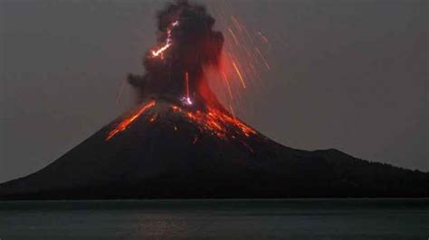 Hari Ini 26 Agustus 1883 Gunung Krakatau Meletus Indhie