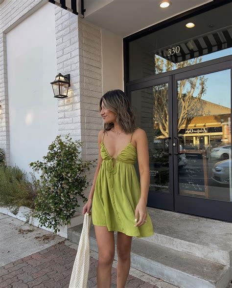 24 Sexy Summer Outfits You Ll Want To Copy This Season Lulus Com