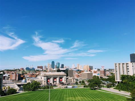 The Complete Tourist Guide To Kansas City Top 10 Attractions In Kc