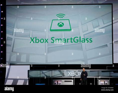 Xbox Smartglass Hi Res Stock Photography And Images Alamy