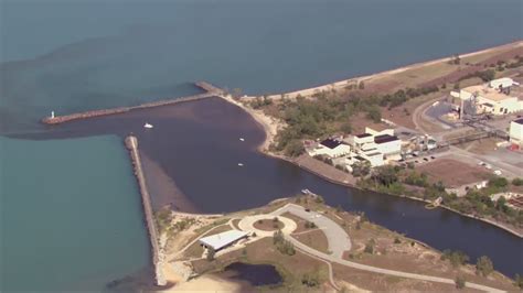 Indiana Dunes Beaches Closed After U S Steel Plant Spill Youtube