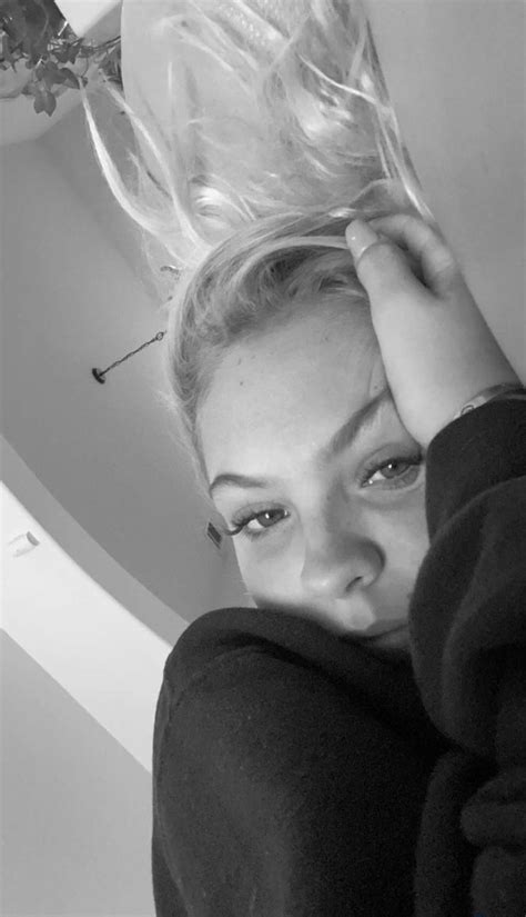 Jordyn Jones Her Style Steal Quick