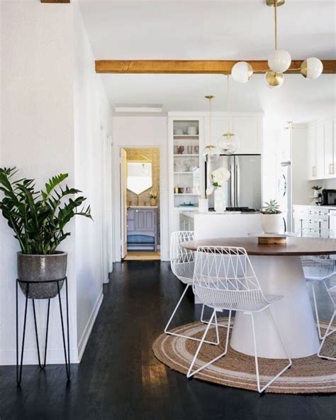 Modern And Minimalist Rustic Living Room Decor