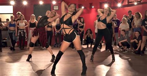 The Pussycat Dolls Buttons Dance Video Popsugar Celebrity
