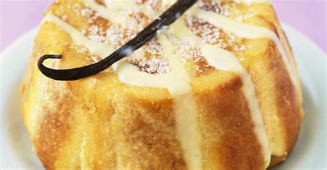 Maybe you would like to learn more about one of these? Kuchen mit Vanillecreme-Füllung | Rezept | Süße sauce ...