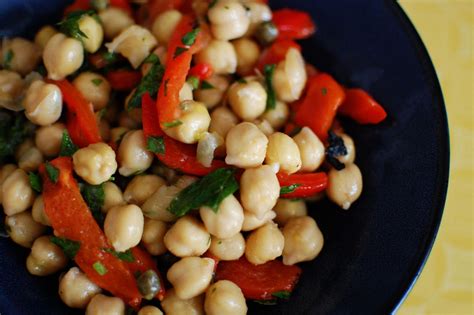 Chickpea And Roasted Red Pepper Salad Beantown Baker