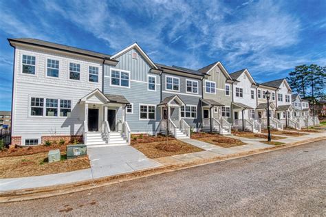 Eastland gates is a new gated community thoughtfully designed and handcrafted to fit your every need. Three Perfect New Home Neighborhoods in Atlanta ...