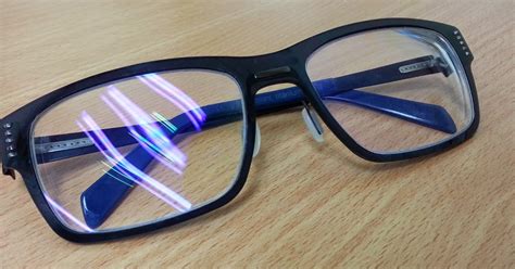 Como resultado, los reflejos laterales se reducen hasta un 30% y los. Essilor India unveils Crizal Sapphire 360° UV lenses for ...