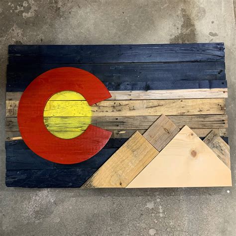 Colorado Flag Wall Art Out Of An Old Pallet And Wood Scraps Rwoodworking