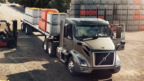 Here They Come First North American Volvo Trucks To Go Electric