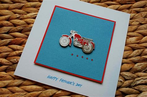 This father's day card idea for kids is not only easy but provides lots of room for creativity. Craft Magic: Handmade "Happy Father's Day" Card - Motorbike