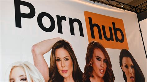 ‘the Model Xxx Pornhub Sees Surge In ‘tesla Searches After Self