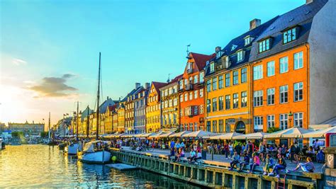 Guía De Los Barrios De Copenhague Lonely Planet