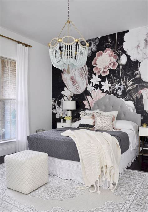 45 Beautiful Bedroom Wallpaper Decorating Ideas For Your