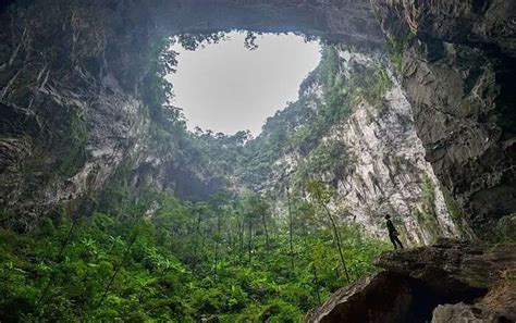 Visit Hang Son Doong Cave In Vietnam For A Fun Camping Trip