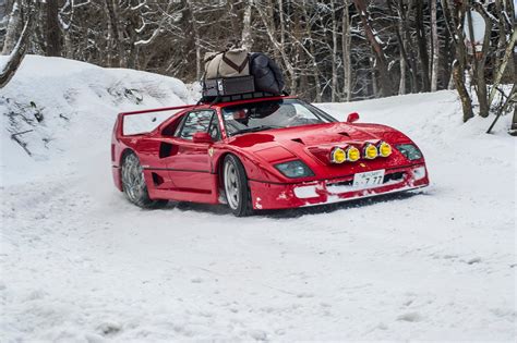 Kano f1 driver, as beruharuto berger was commandments and do not out of the garage is a rainy day. its power is catastrophic, approaching the immediate danger to the driver if make a mistake 1mm the amount of stepping on the accelerator. The Petrolhead Corner, The Christmas Edition - Ferrari F40 Snow Drift