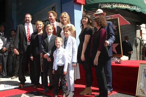 LOS ANGELES, MAR 24 - Will Ferrell and family, parents, brother, sister
