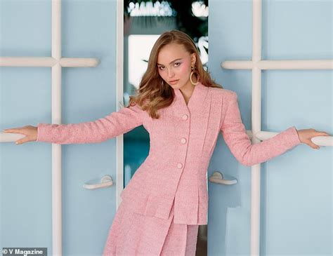 Lily Rose Depp Poses Topless On Stunning Cover Of V Magazine Daily Mail Online