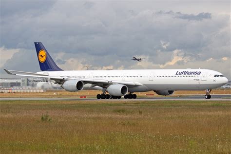Lufthansa A340 600 D Aiha In Frankfurt Am 070609 Aviation