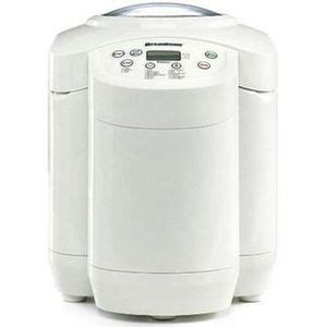 For recipes that are low in fat and sugar. Breadman Deluxe Rapid Bread Maker TR555LC Reviews ...