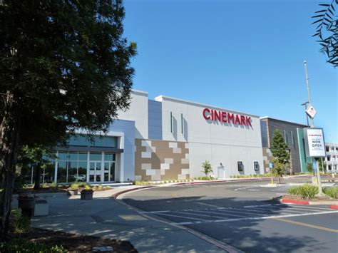 Cinemark Roseville Galleria Mall And Xd In Roseville Ca Cinema Treasures