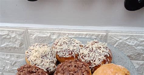 Apr 16, 2020 · resep donat lembut metode autolisis. 412 resep donat bomboloni anti gagal enak dan sederhana ...