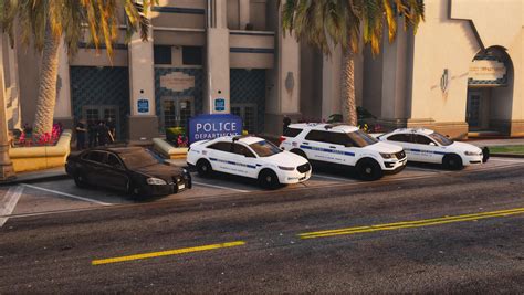 Los Santos Metro Police At The Rockford Hills Police Station Rlspdfr
