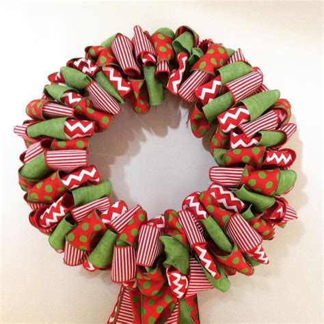 Check spelling or type a new query. How to Make a Christmas Ribbon Wreath - My Christmas Blog ...