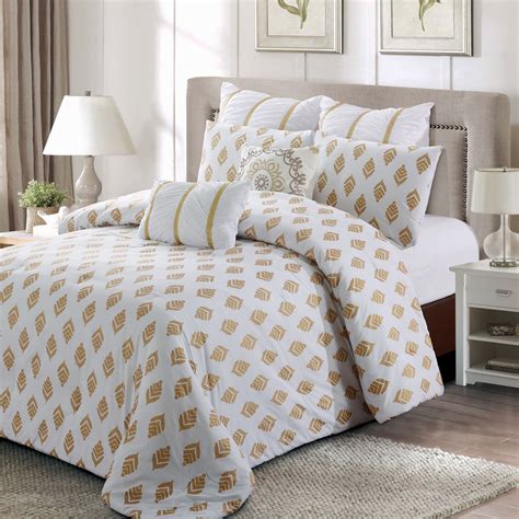 Turn your bedroom into a beautifully designed showpiece with luxury comforter sets, bedspreads & bed quilts. Gold Leaf 7pc Comforter Set - Abstract Gold Leaves Pattern ...